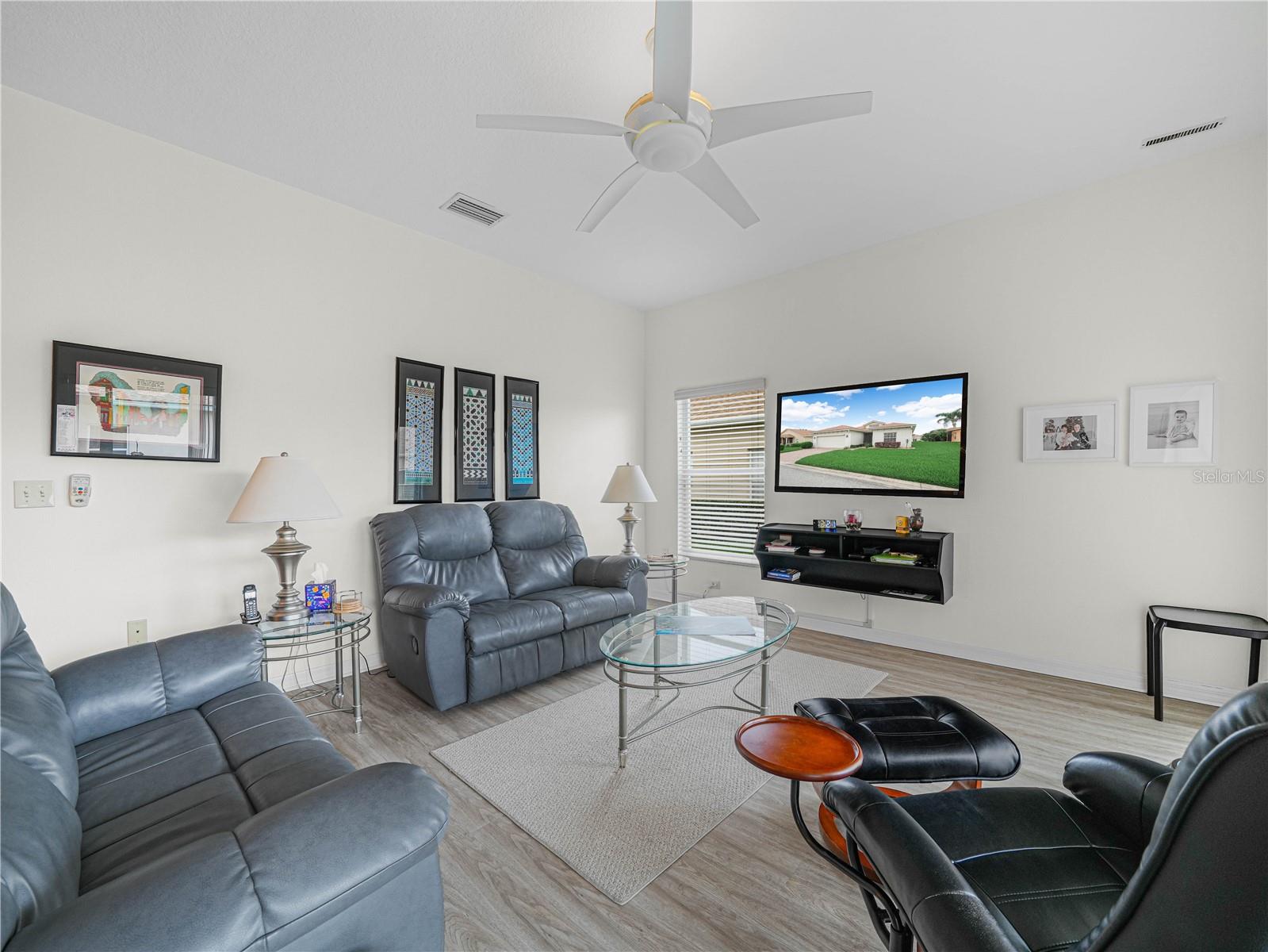 Image 5 of 59 For 4243 Dornoch Drive