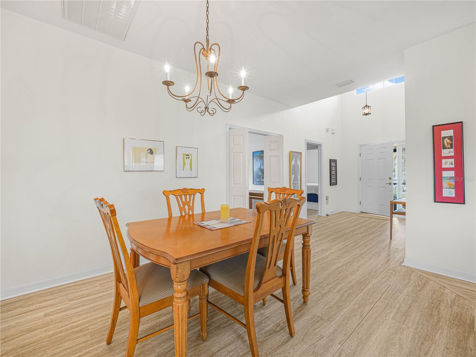 Image 7 of 59 For 4243 Dornoch Drive