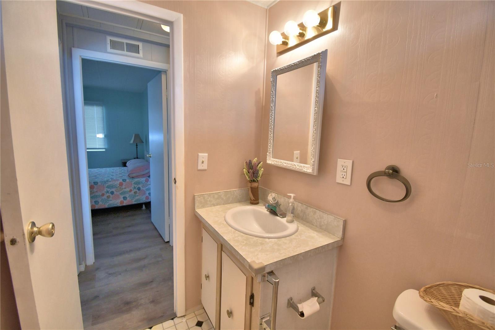 Image 28 of 65 For 4607 Balsawood Street