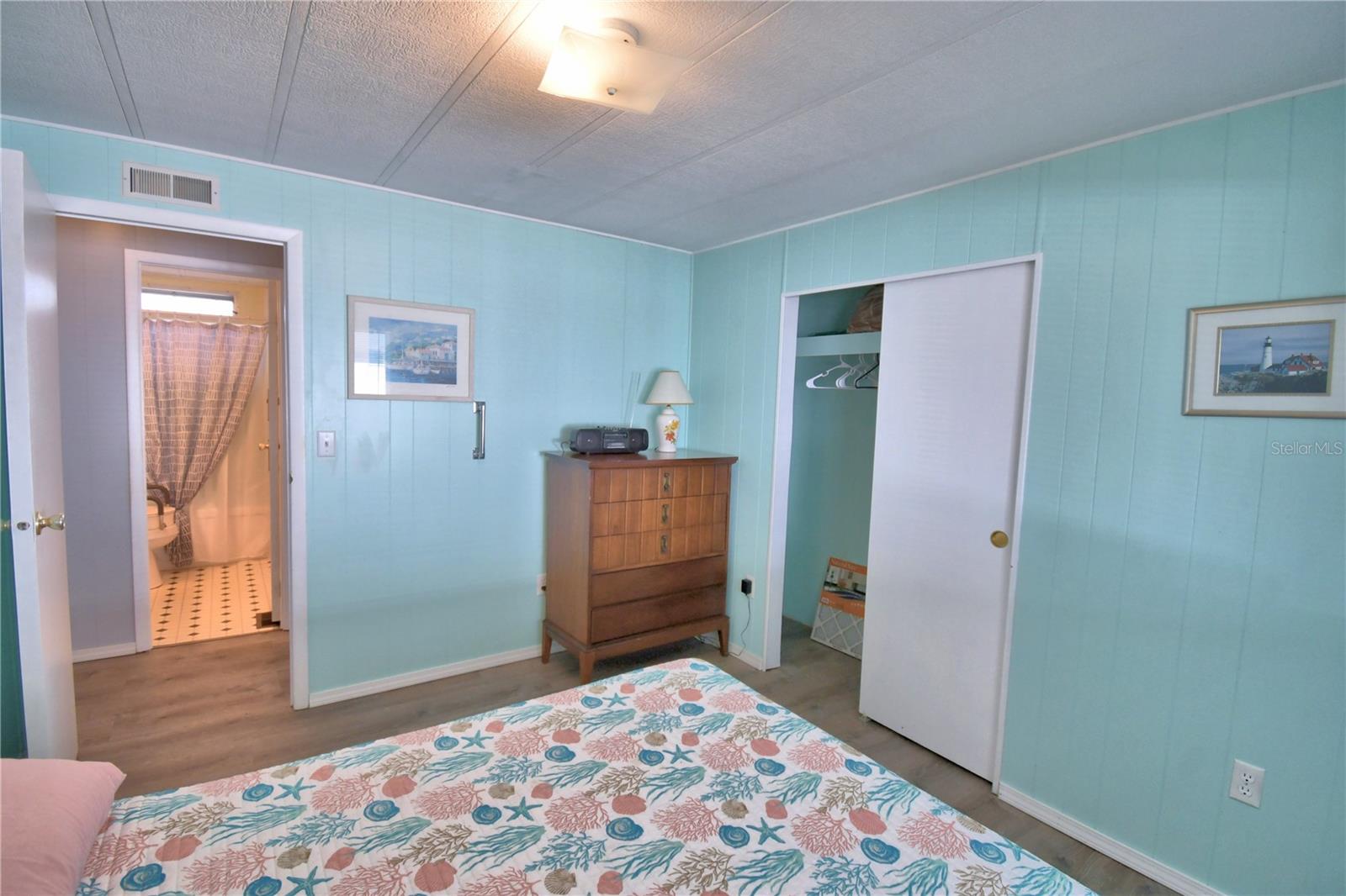 Image 32 of 65 For 4607 Balsawood Street