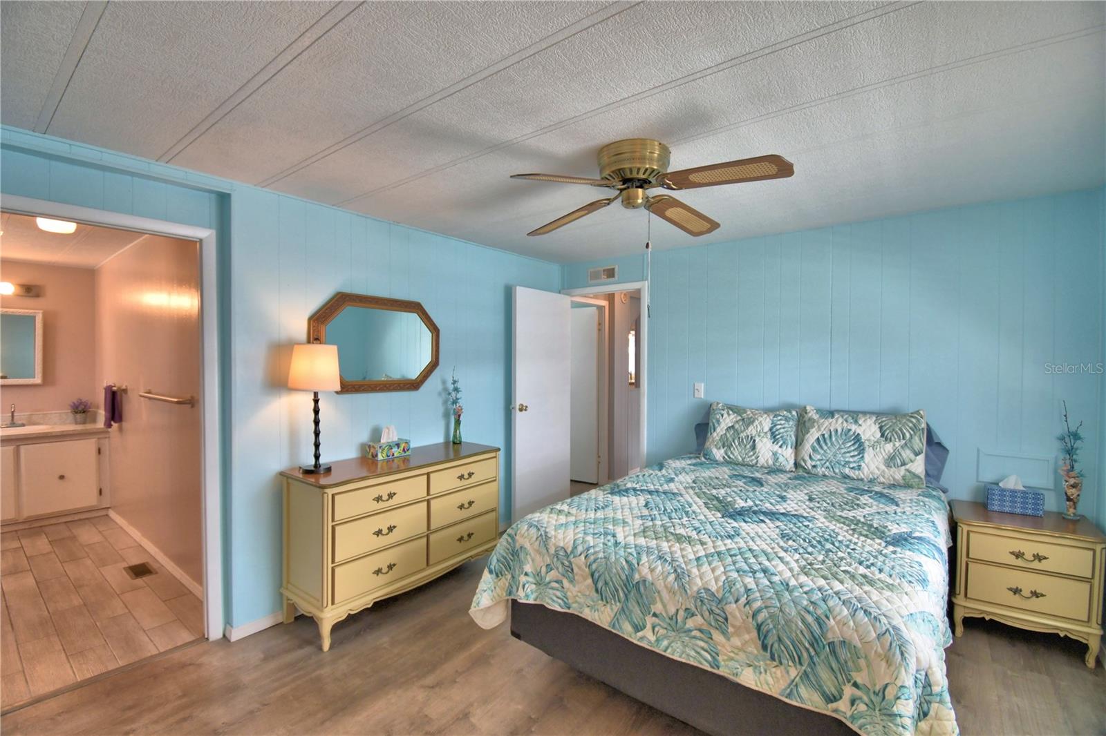 Image 35 of 65 For 4607 Balsawood Street