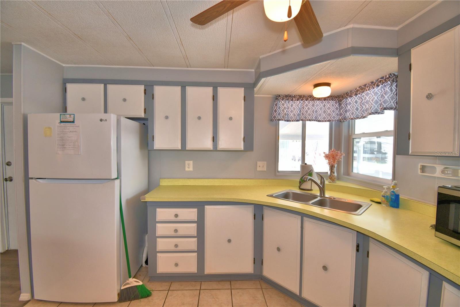 Image 9 of 65 For 4607 Balsawood Street