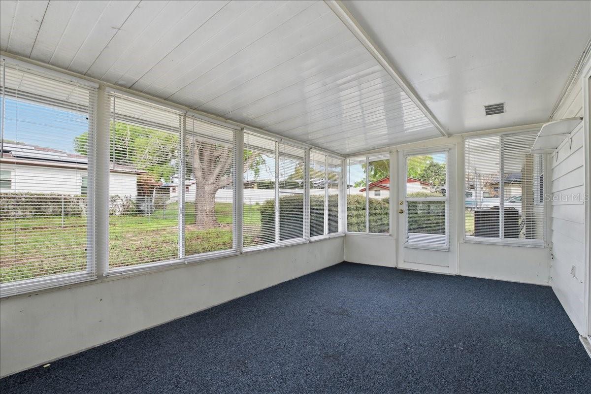 Image 25 of 52 For 425 S Ramona Ave