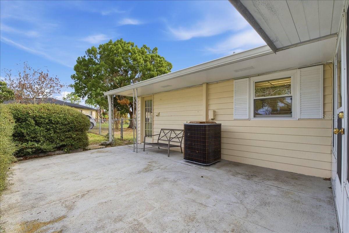 Image 28 of 52 For 425 S Ramona Ave