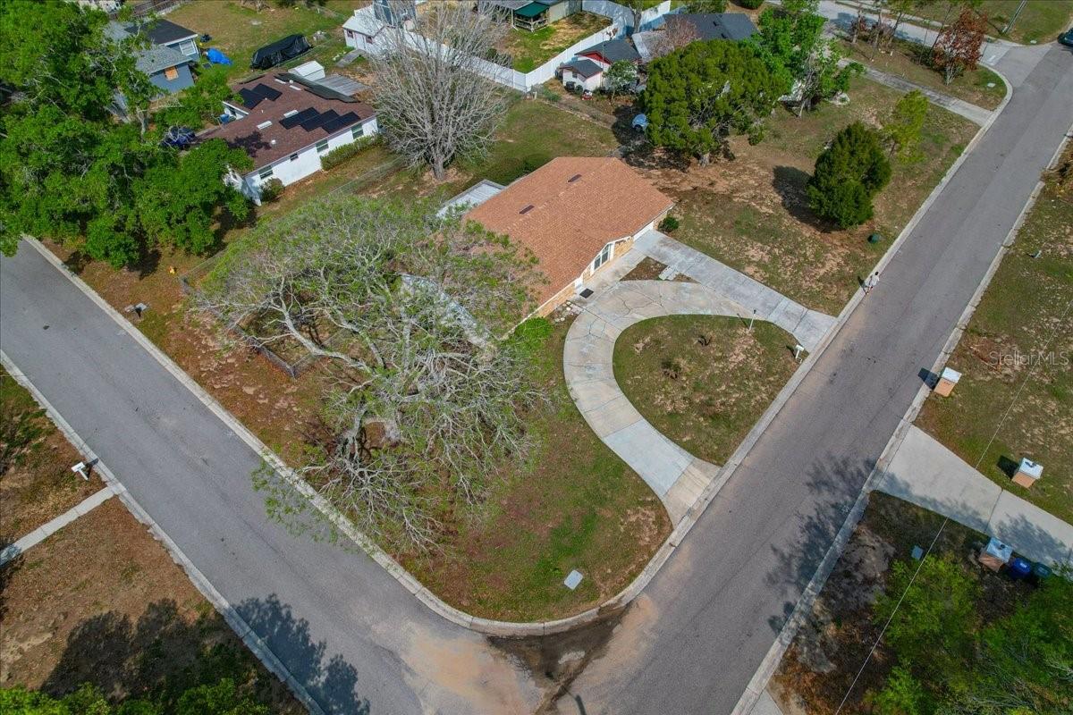 Image 39 of 52 For 425 S Ramona Ave