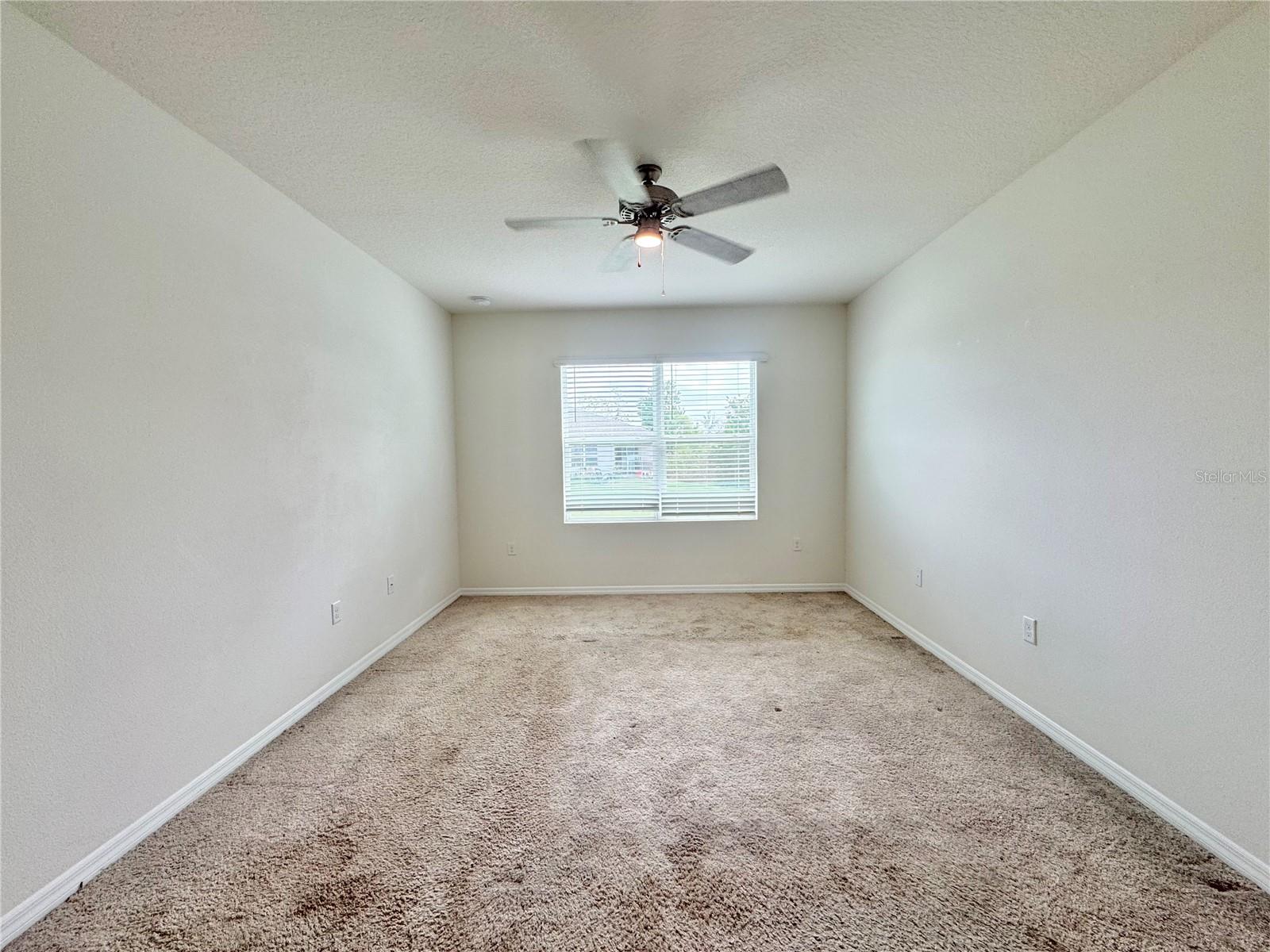 Image 16 of 31 For 632 Autumn Stream Drive