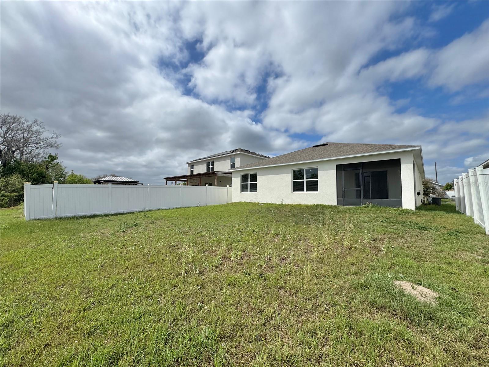 Image 26 of 31 For 632 Autumn Stream Drive