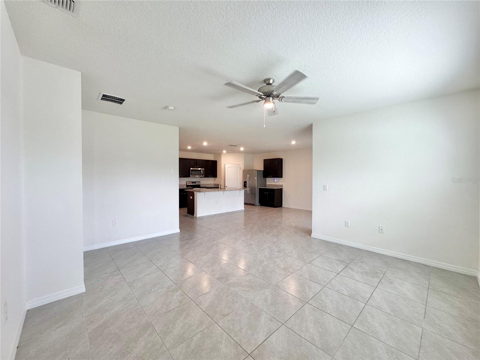 Image 9 of 31 For 632 Autumn Stream Drive