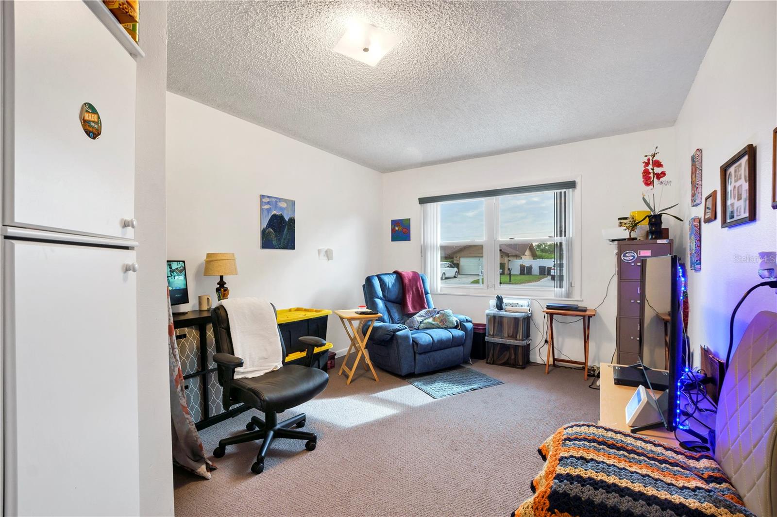 Listing photo id 9 for 603 Sidney Circle