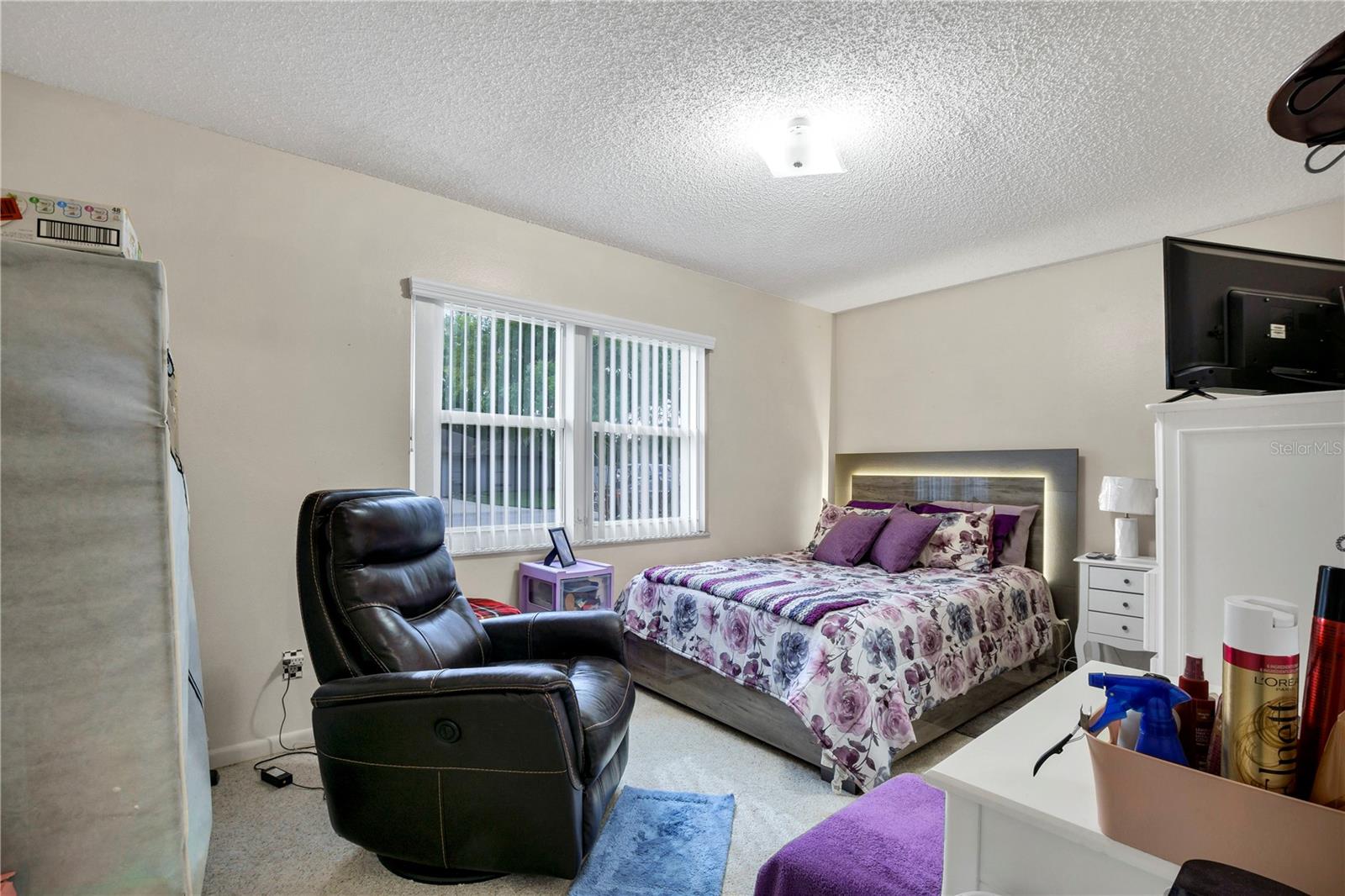 Listing photo id 17 for 603 Sidney Circle