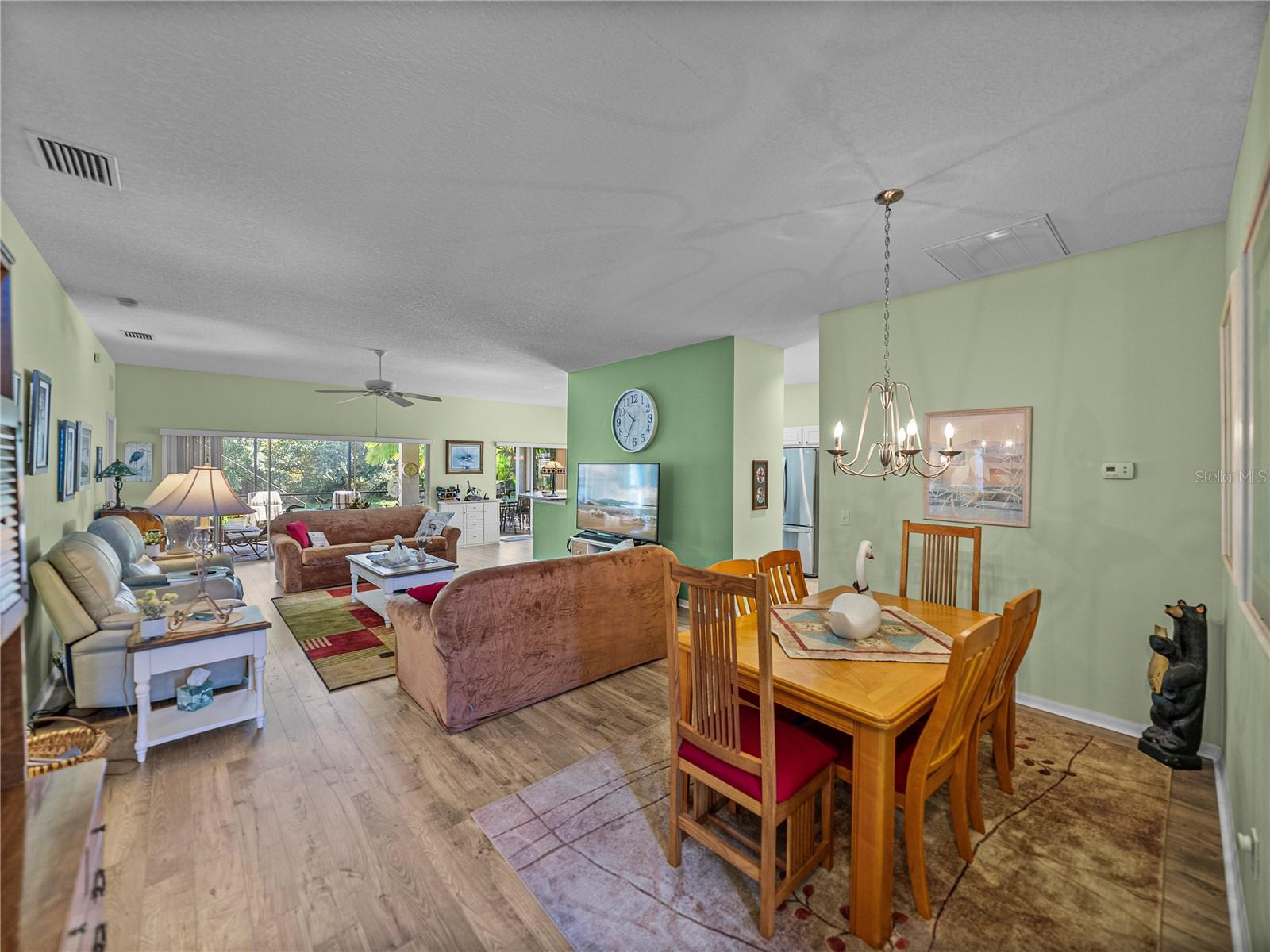 Image 16 of 100 For 4184 Aberdeen Lane