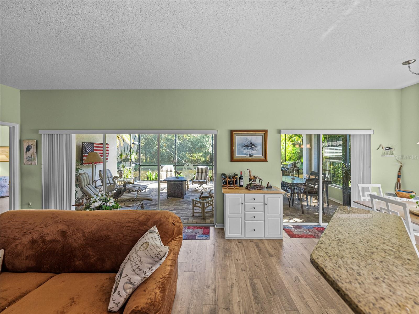 Image 21 of 100 For 4184 Aberdeen Lane