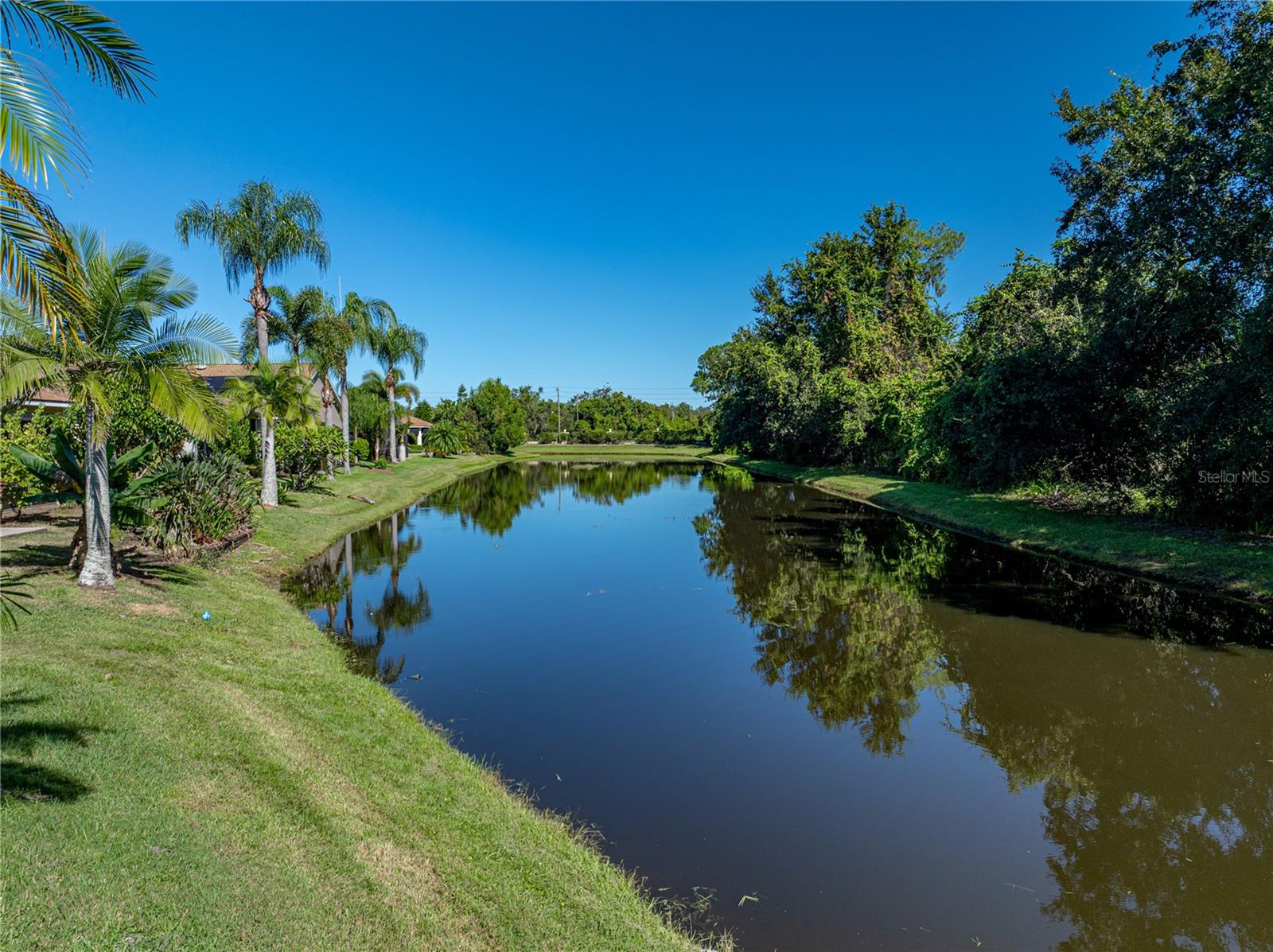 Image 65 of 100 For 4184 Aberdeen Lane