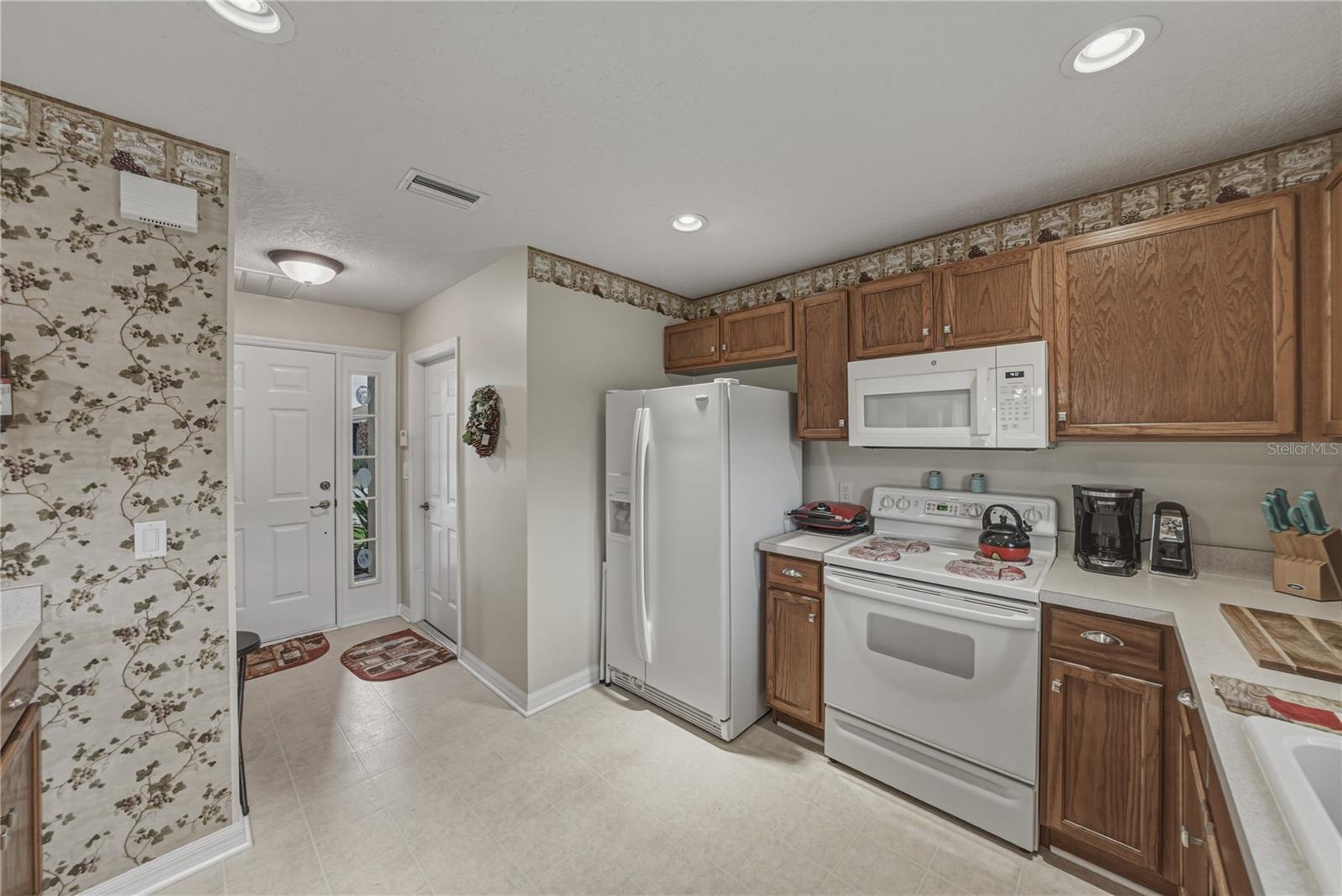 Image 14 of 100 For 4201 Berwick Drive