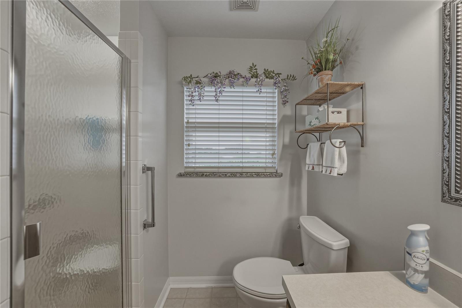 Image 38 of 100 For 4201 Berwick Drive