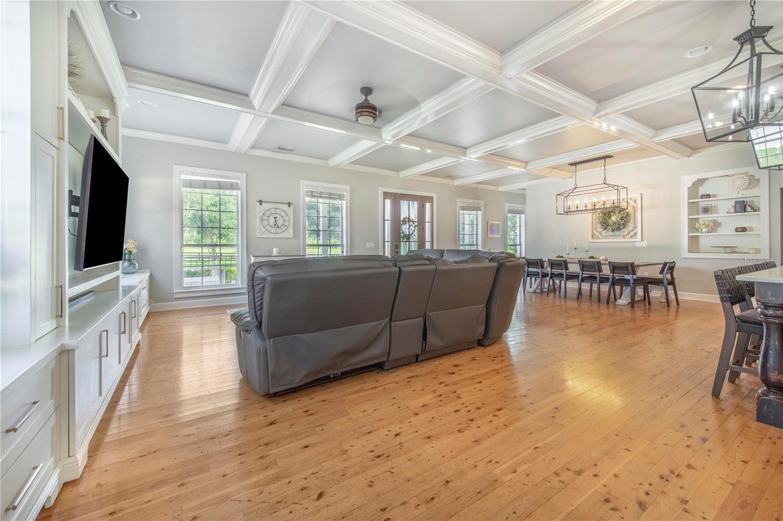 Image 12 of 100 For 6631 Lake Hatchineha Road