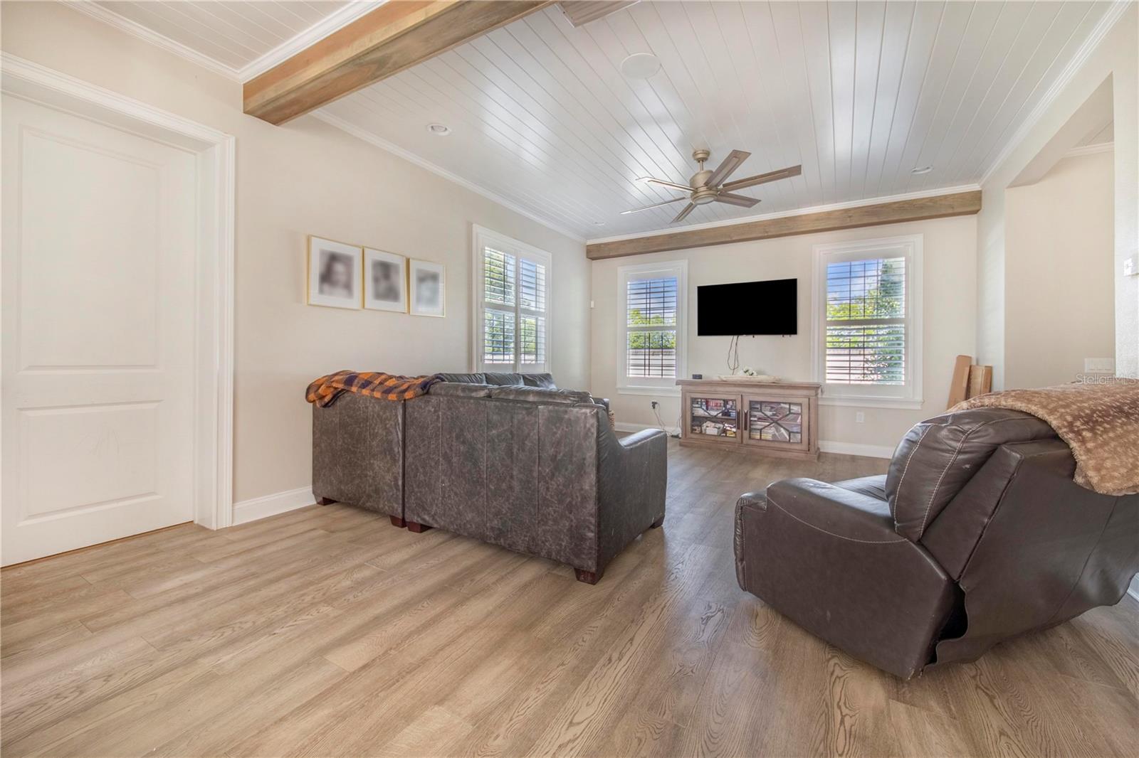 Image 24 of 100 For 6631 Lake Hatchineha Road