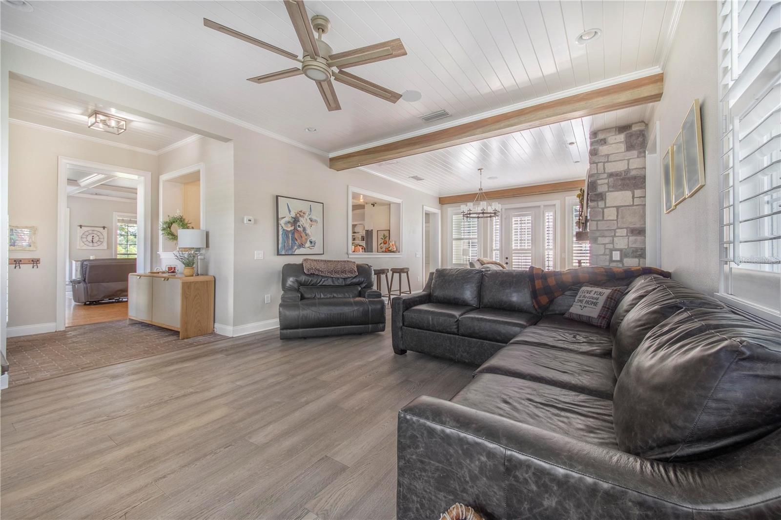 Image 26 of 100 For 6631 Lake Hatchineha Road