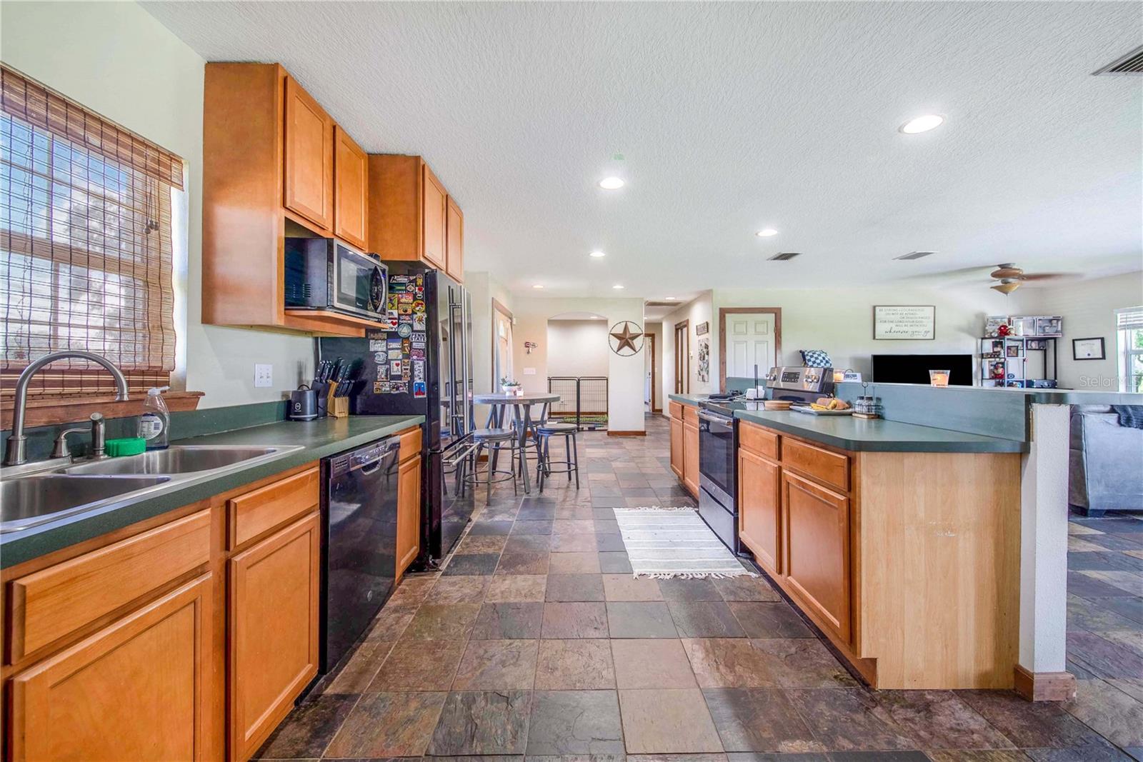 Image 83 of 100 For 6631 Lake Hatchineha Road