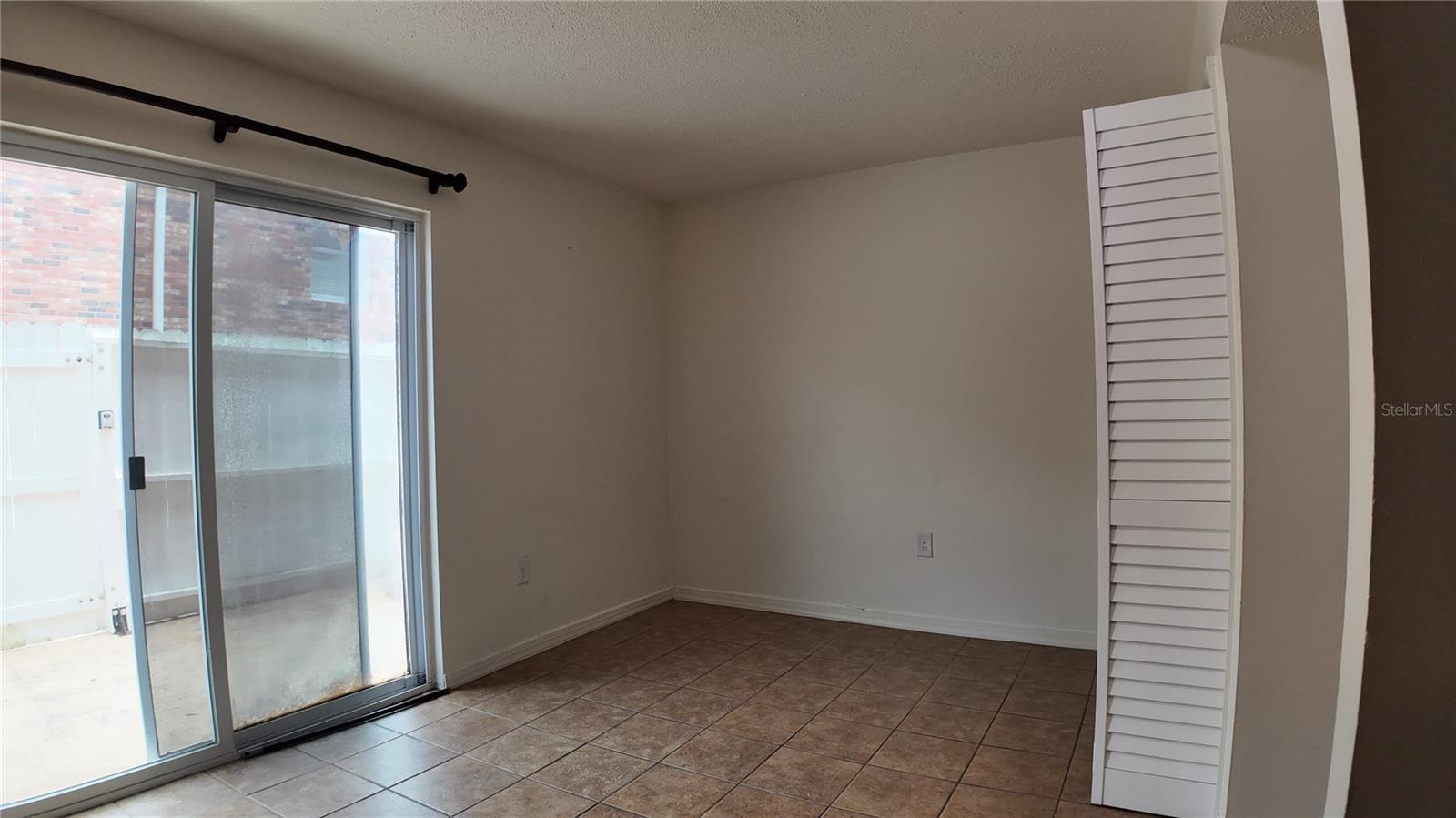 Image 4 of 10 For 5850 Cypress Gardens Boulevard 302