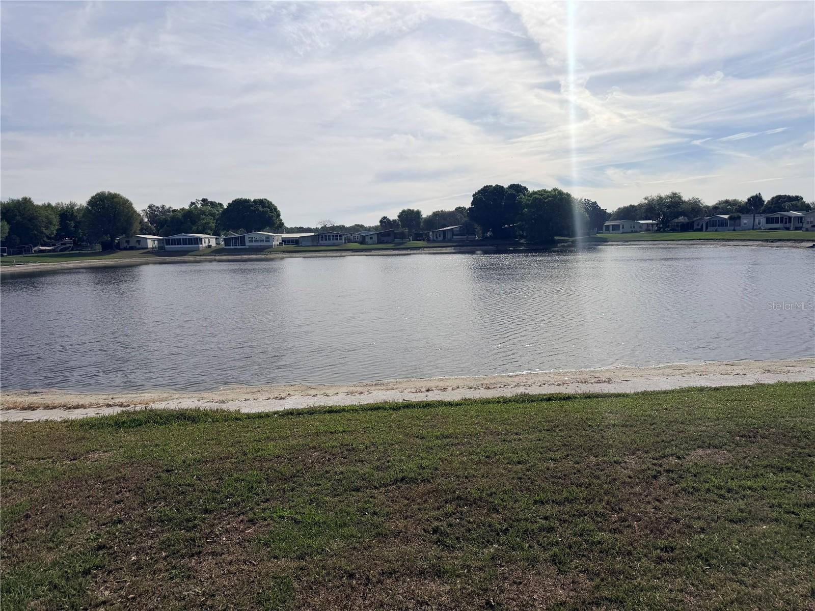 Image 18 of 19 For 410 Village Circle Sw