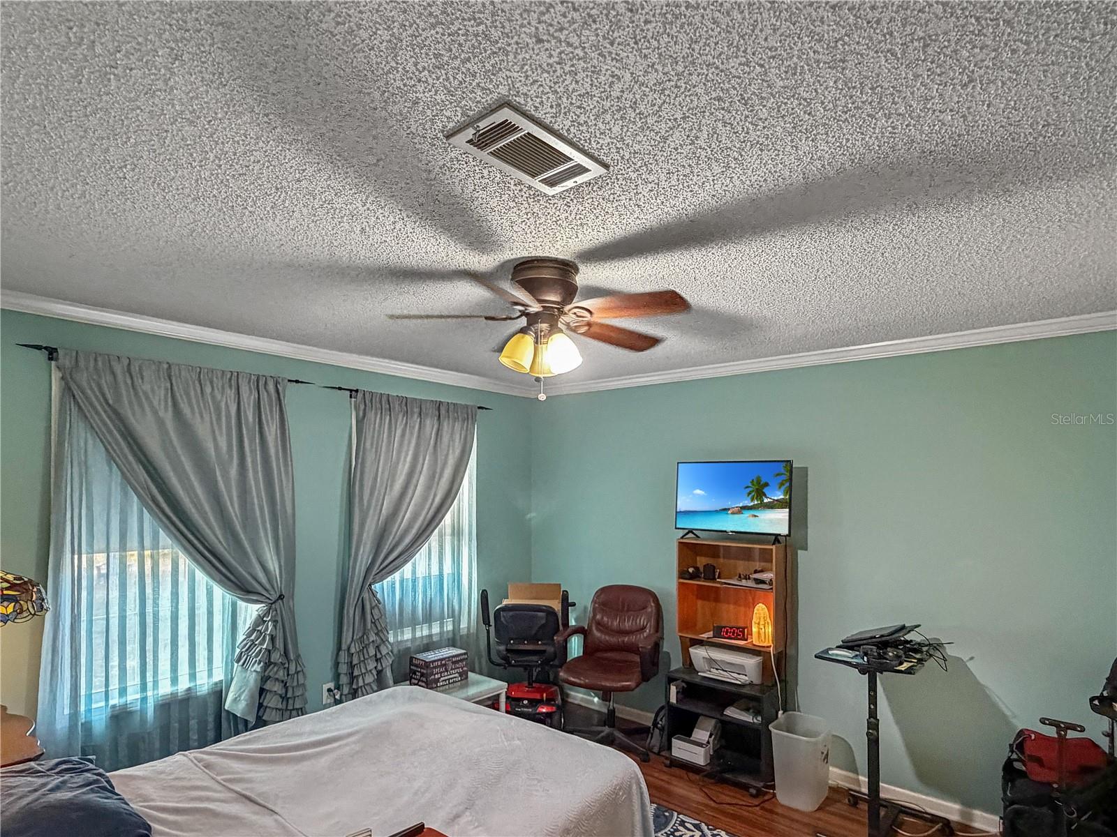 Image 8 of 15 For 2875 Silver Spur Loop