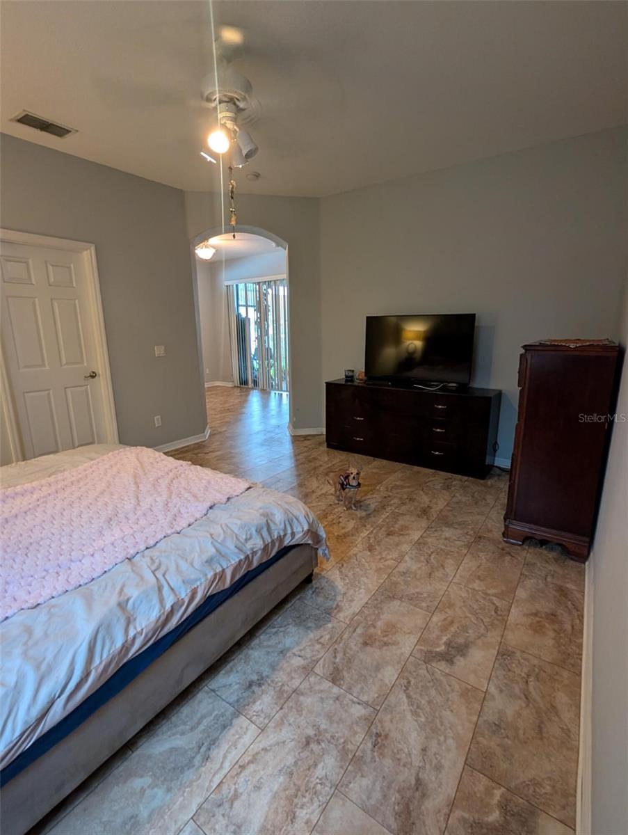 Image 23 of 55 For 725 Auburn Preserve Boulevard