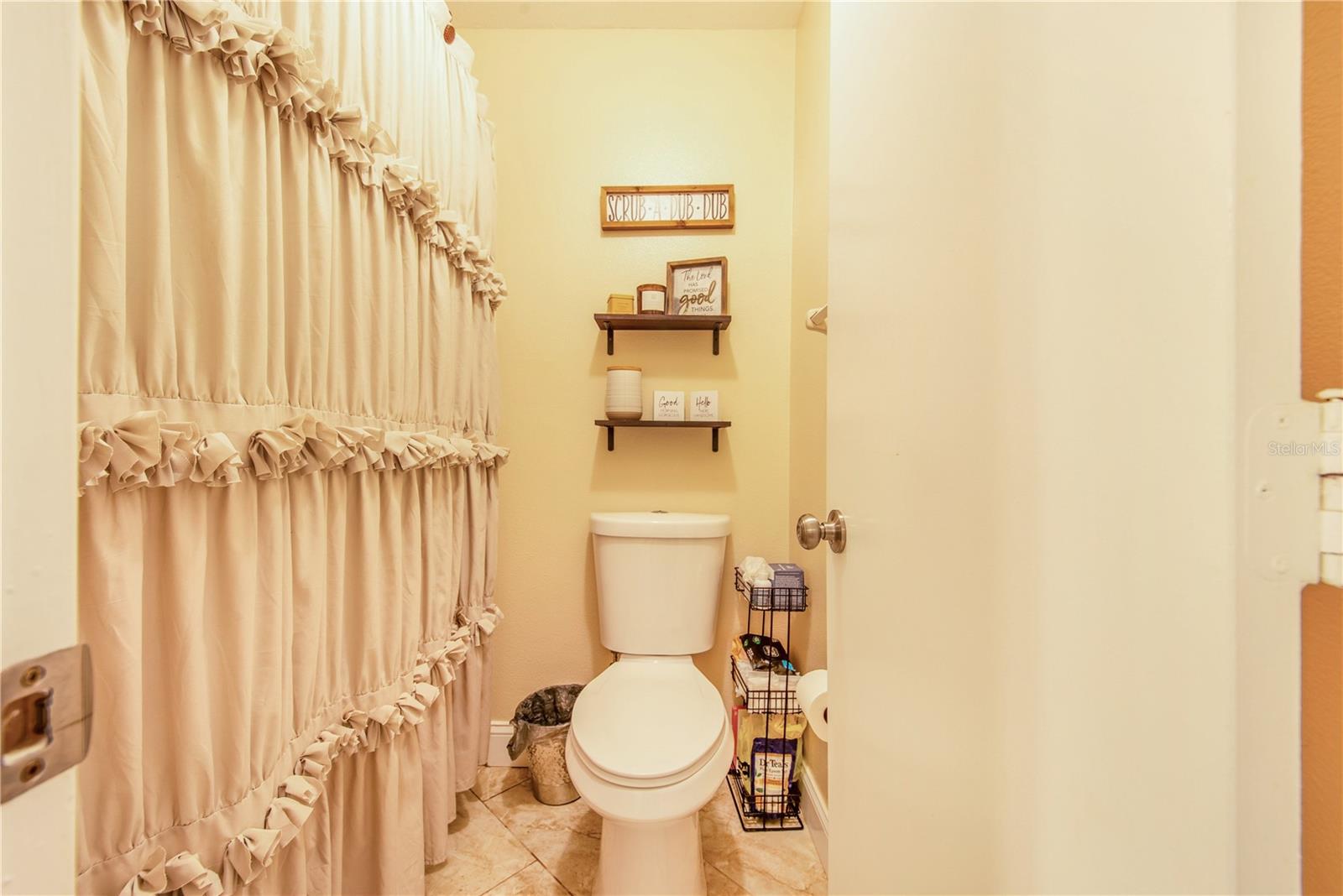 Image 12 of 37 For 2569 Cedarwood Drive