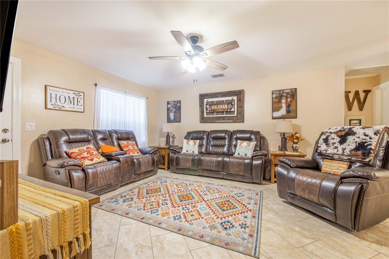 Image 18 of 37 For 2569 Cedarwood Drive