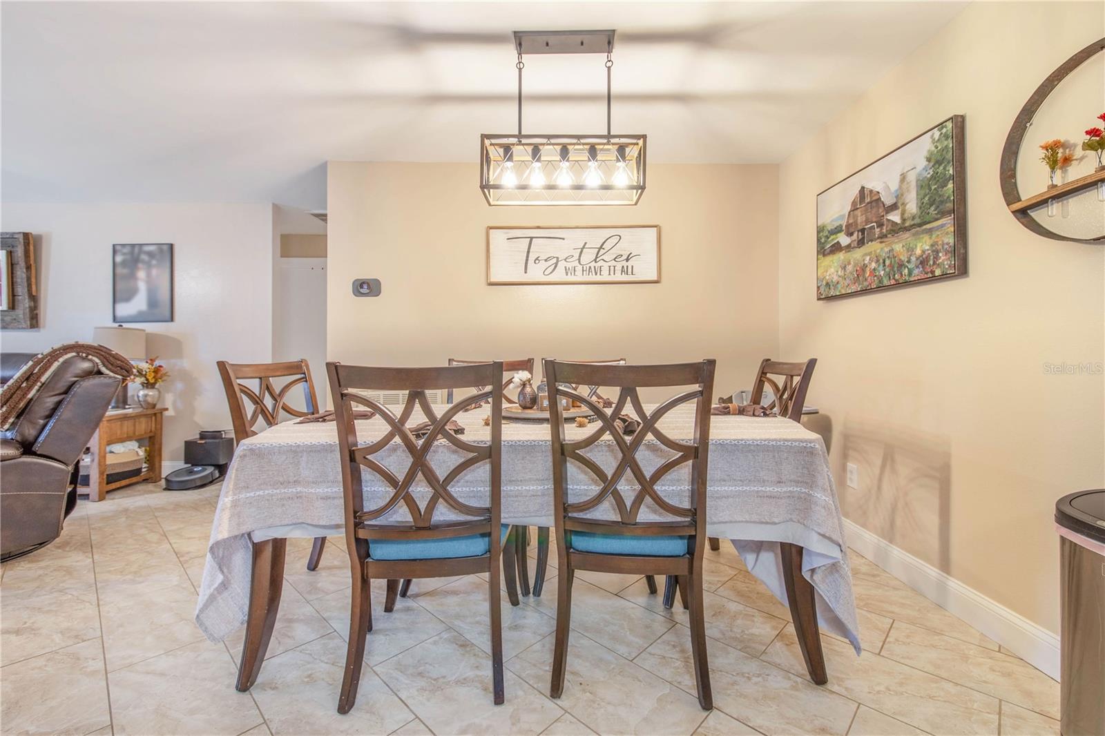 Image 22 of 37 For 2569 Cedarwood Drive