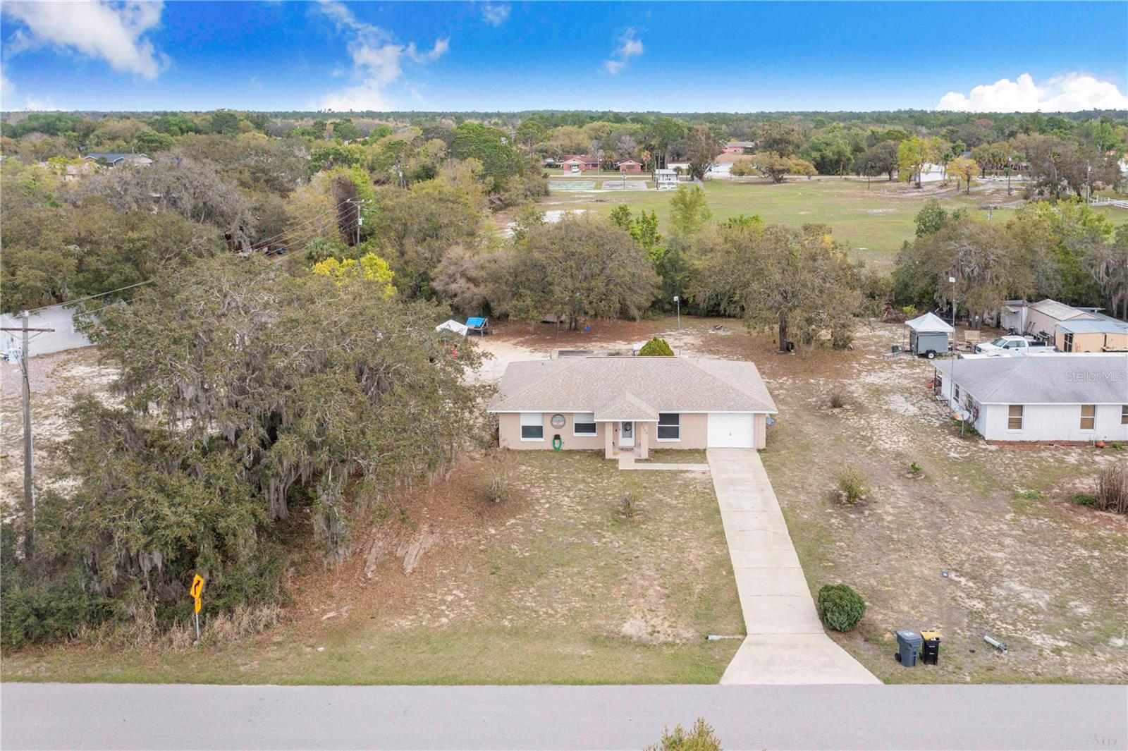 Image 30 of 37 For 2569 Cedarwood Drive