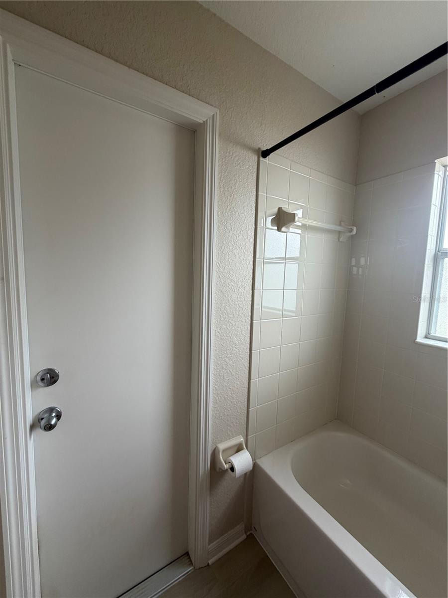 Image 31 of 35 For 1336 Merrimack Place