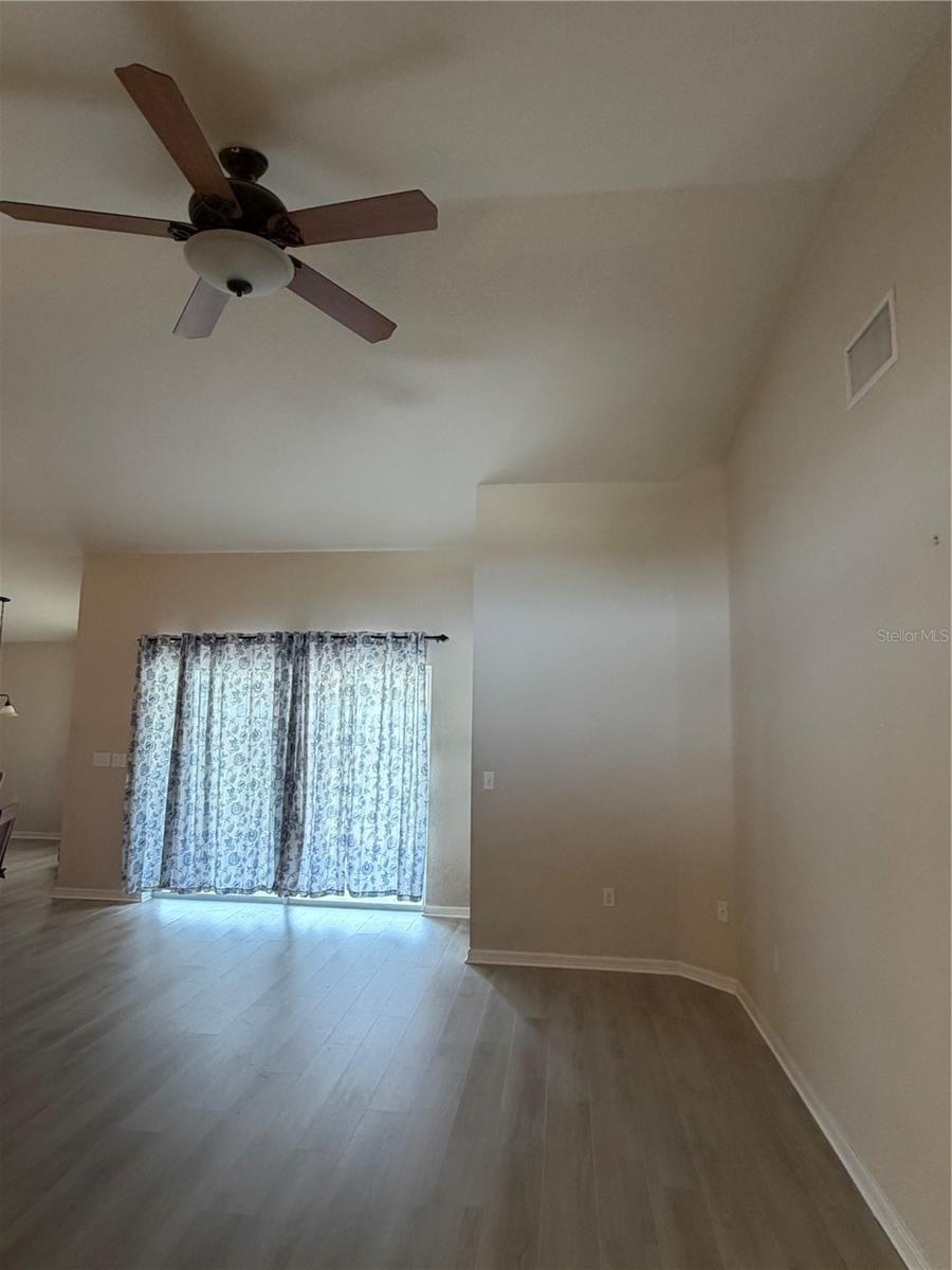 Image 6 of 35 For 1336 Merrimack Place