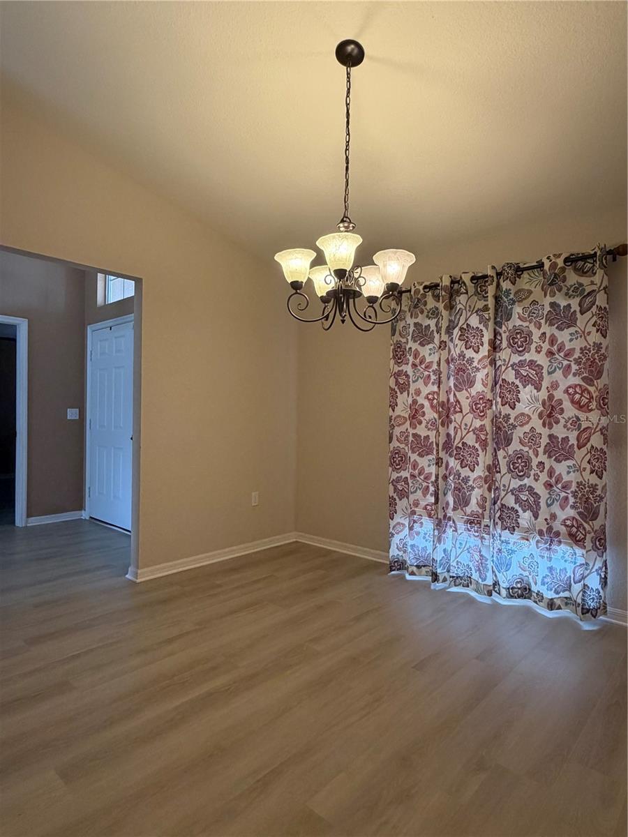 Image 7 of 35 For 1336 Merrimack Place