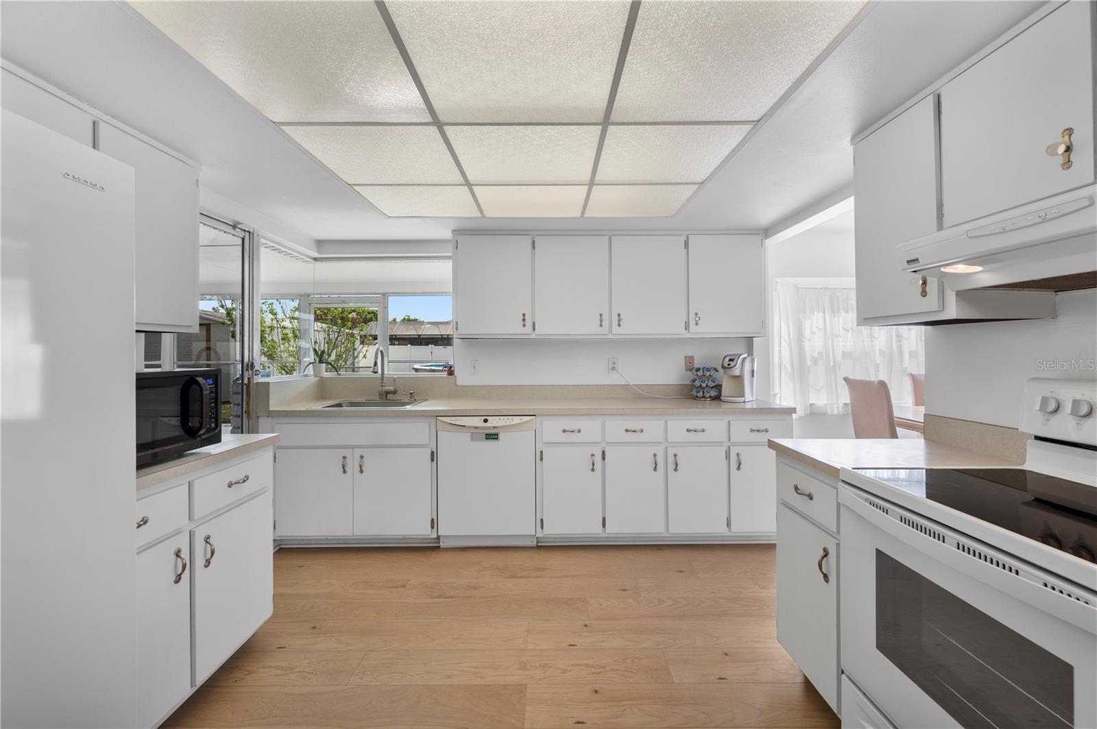 Image 11 of 54 For 329 Okaloosa Drive