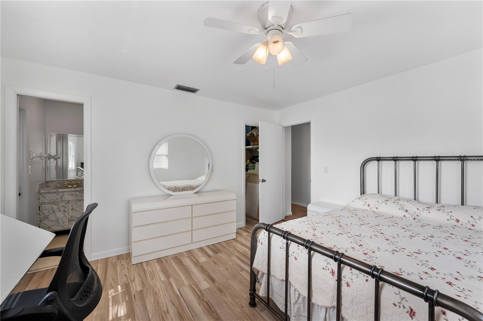 Image 23 of 54 For 329 Okaloosa Drive