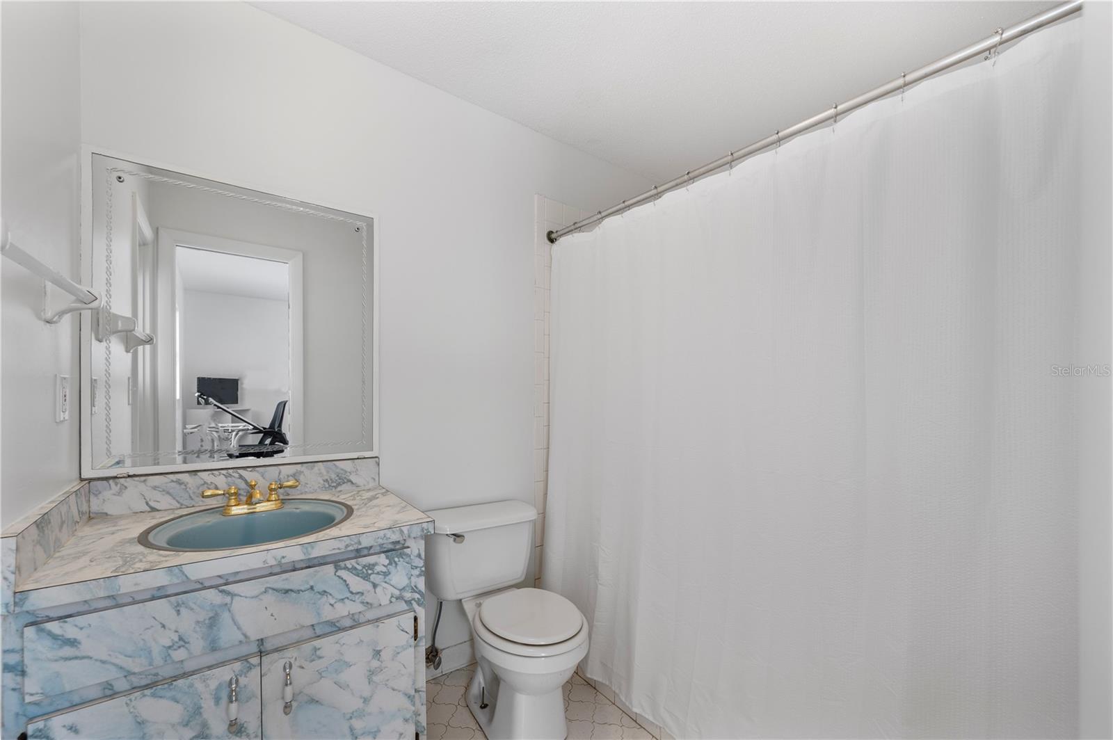 Image 24 of 54 For 329 Okaloosa Drive