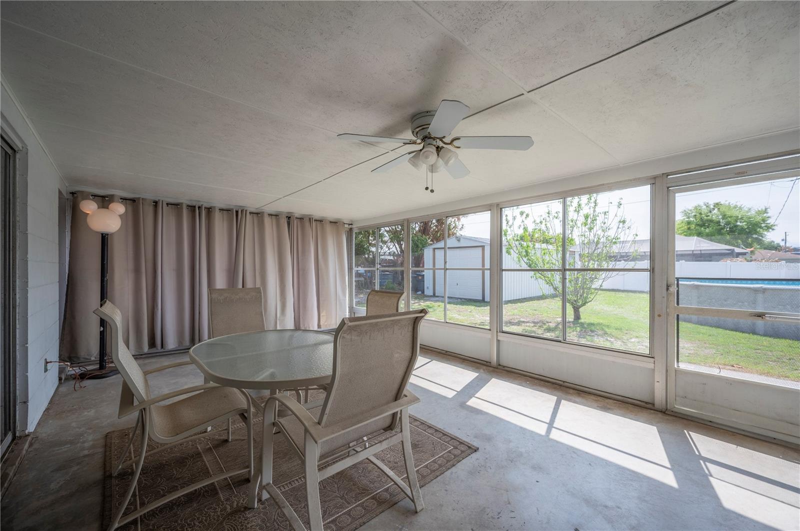 Image 33 of 54 For 329 Okaloosa Drive