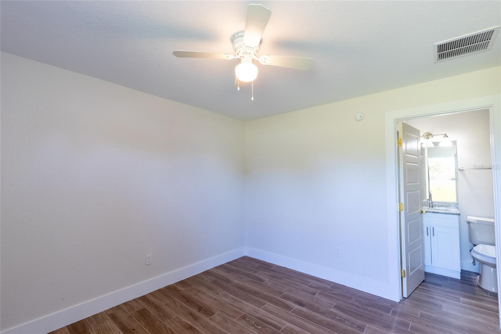 Image 23 of 41 For 6301 Candler Terrace