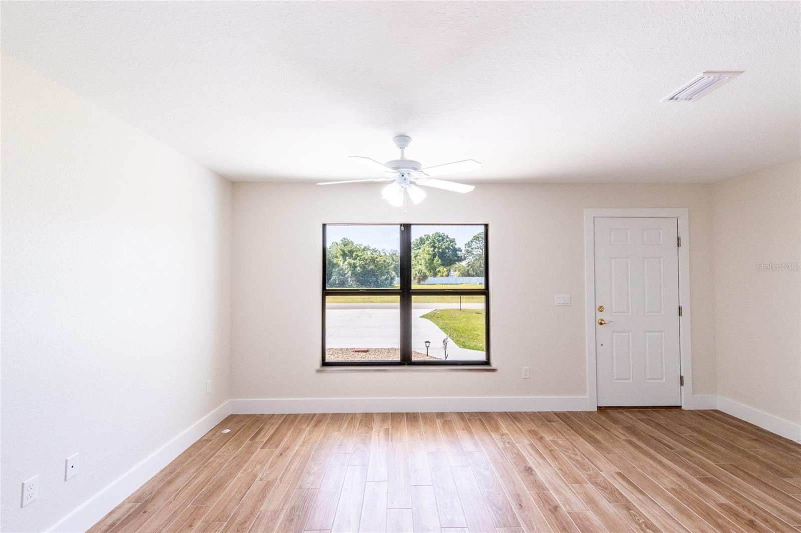 Image 5 of 41 For 6301 Candler Terrace