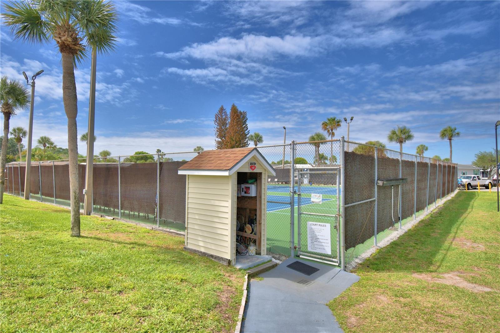 Image 56 of 59 For 9000 Us Highway 192  38