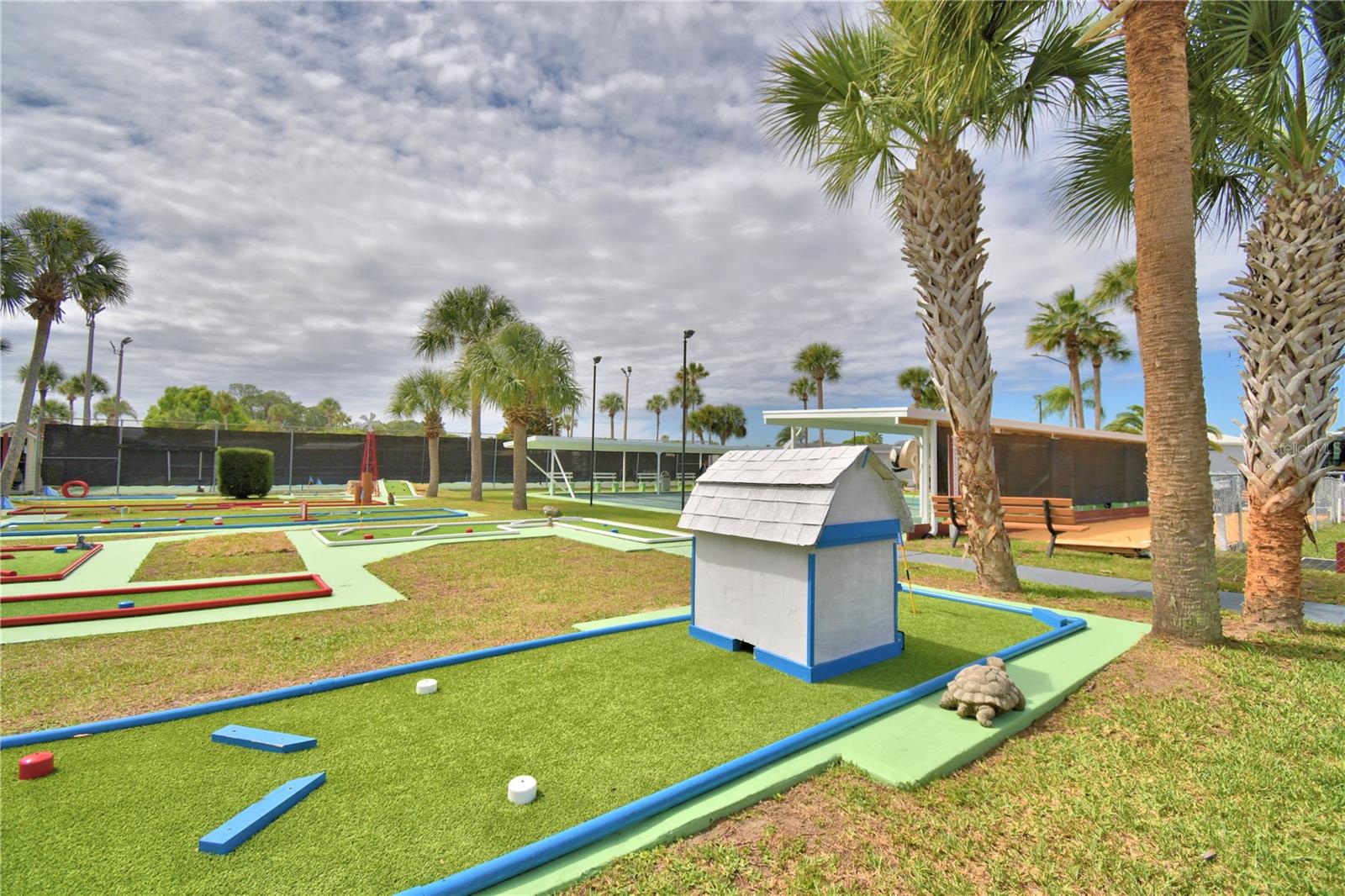 Image 58 of 59 For 9000 Us Highway 192  38