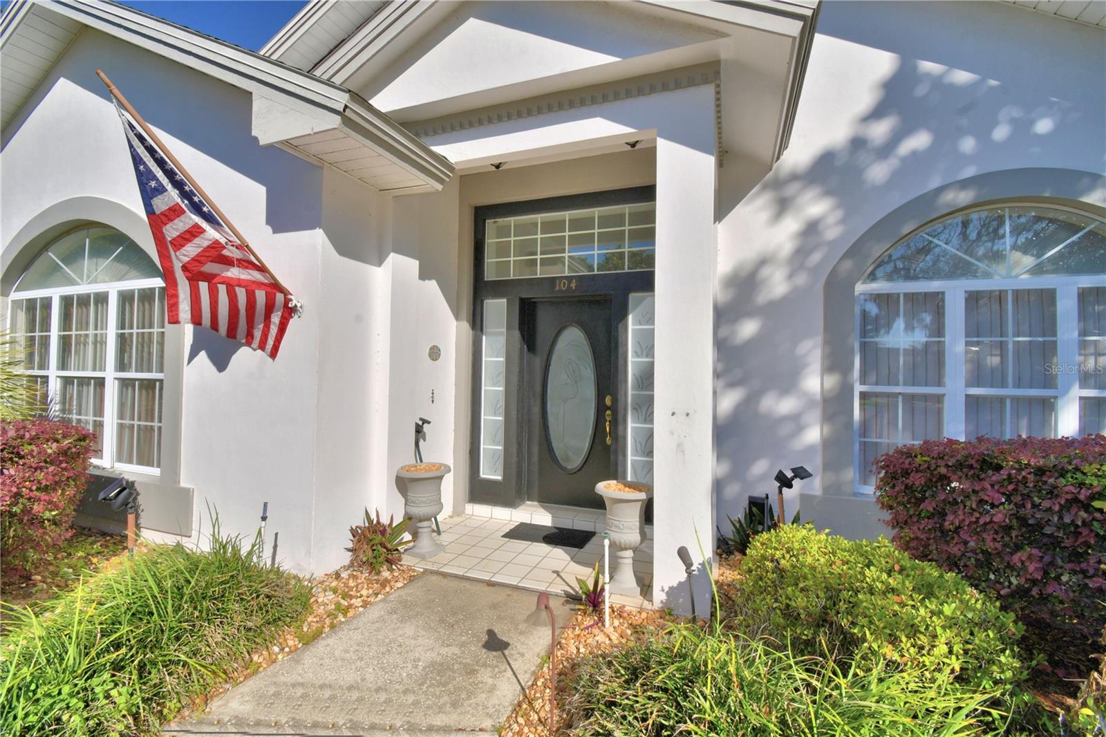 Image 6 of 96 For 104 Fairway Drive