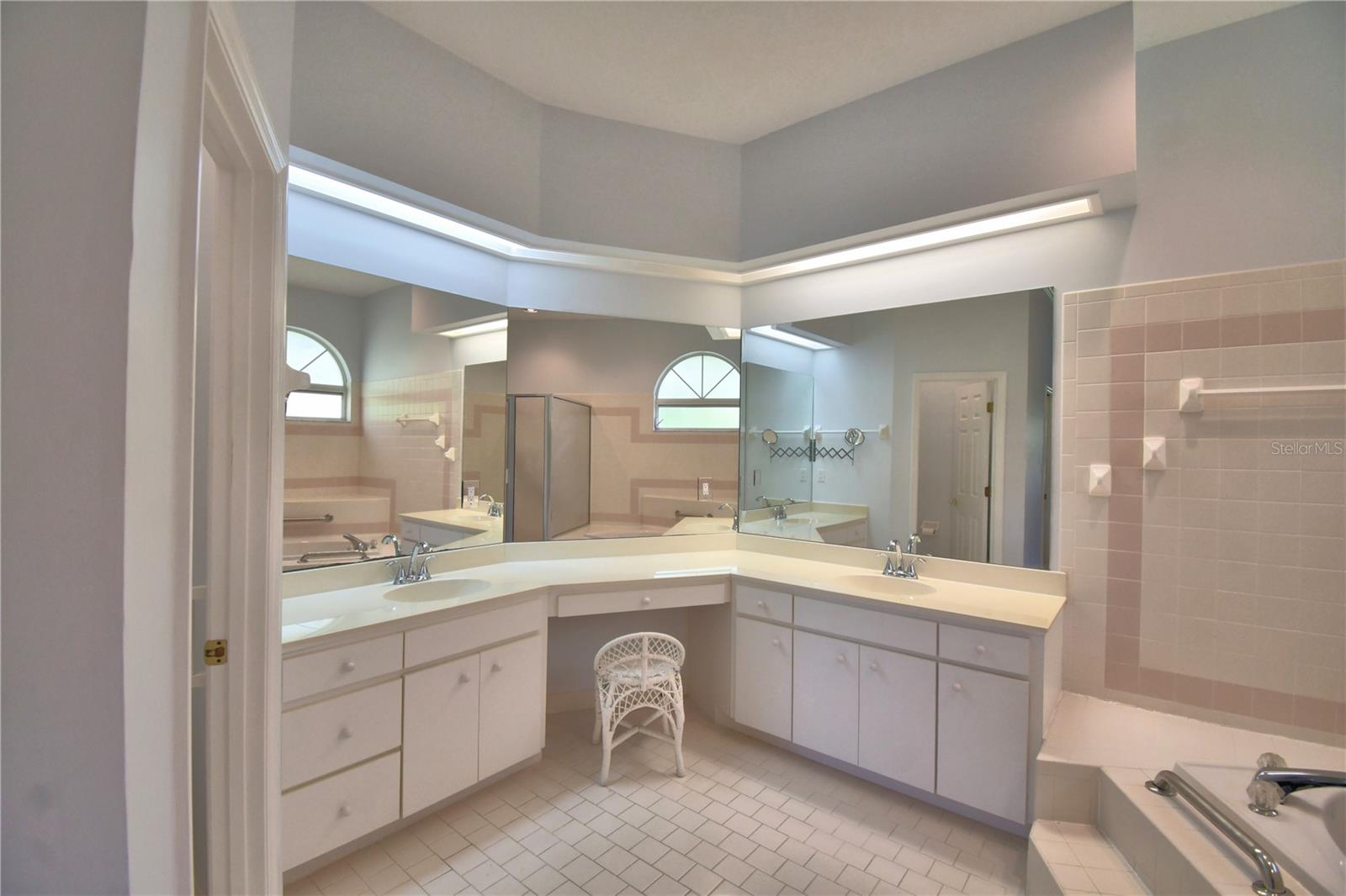 Image 72 of 96 For 104 Fairway Drive