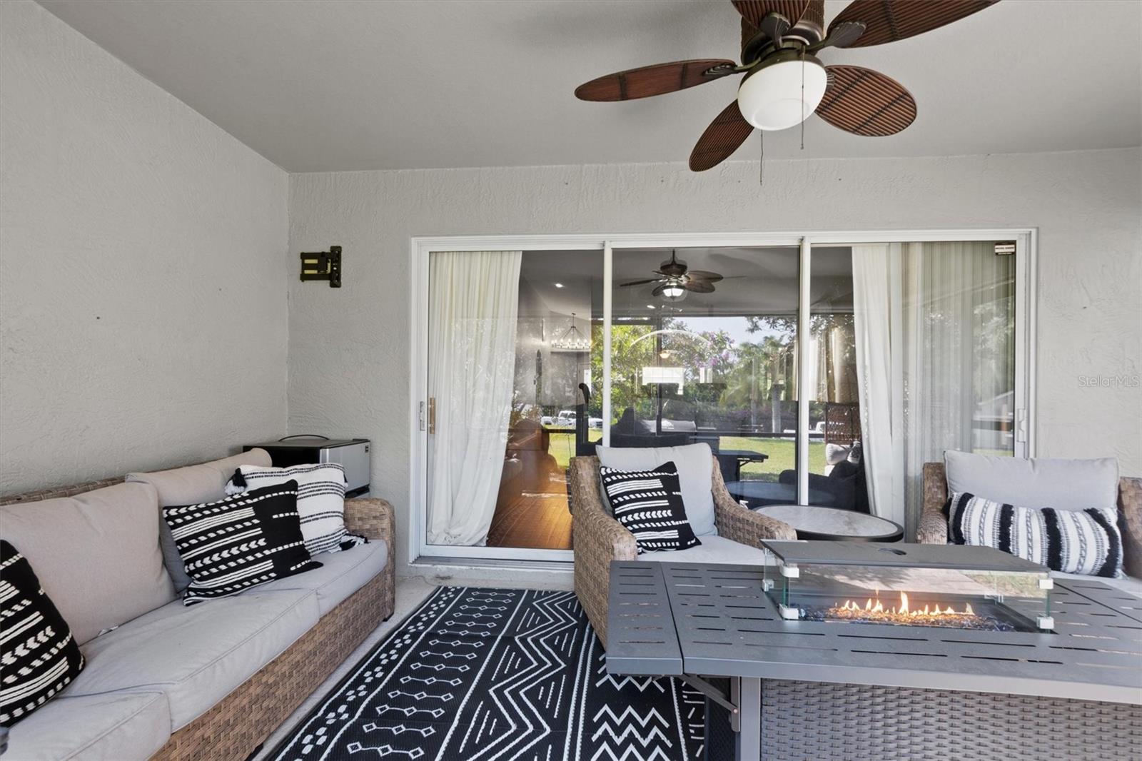 Image 29 of 53 For 3905 Osprey Pointe Circle