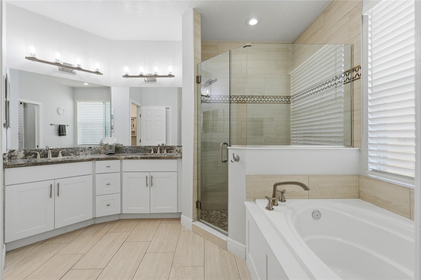 Image 29 of 53 For 554 Tupelo Circle