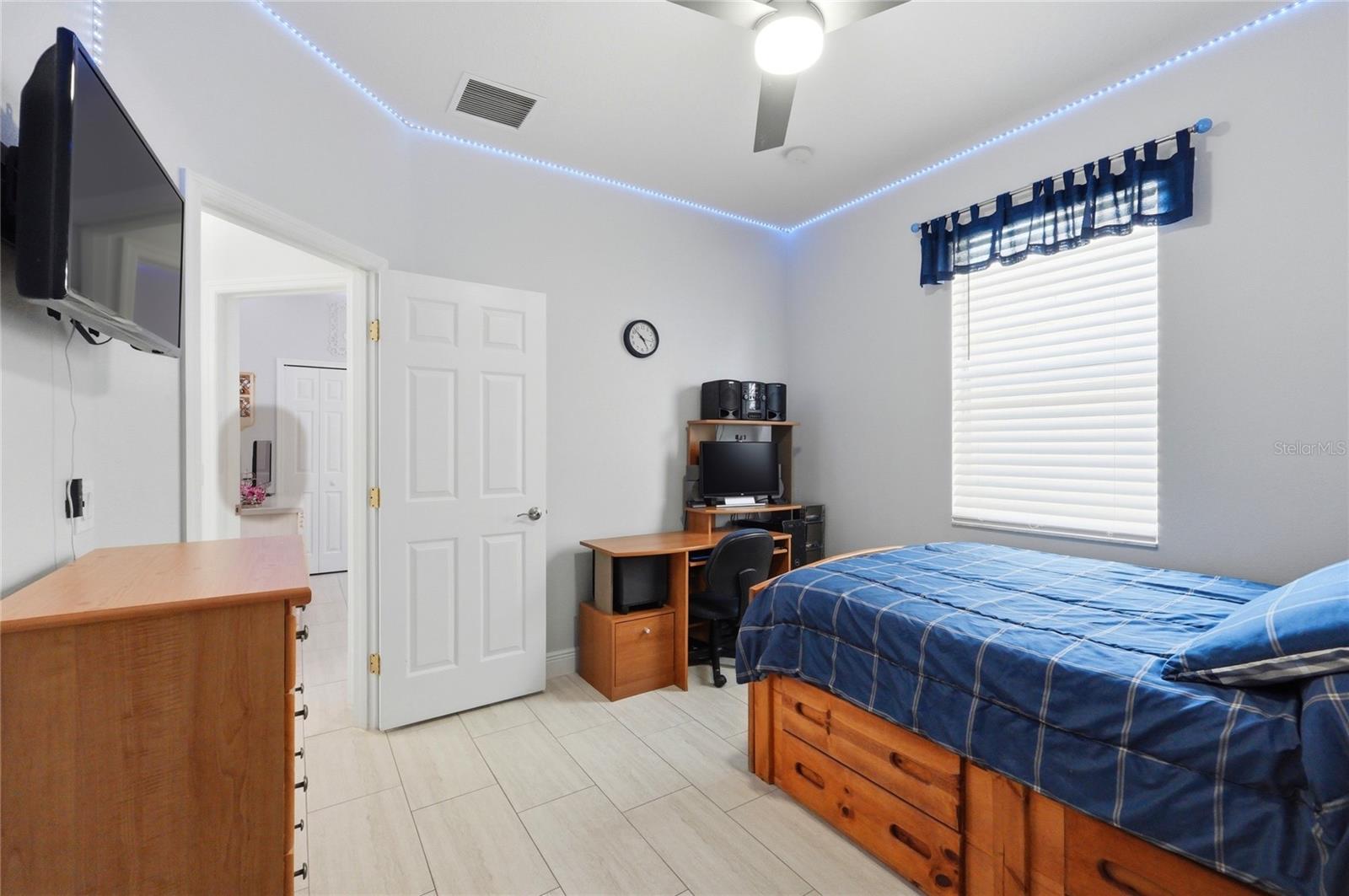 Image 35 of 53 For 554 Tupelo Circle