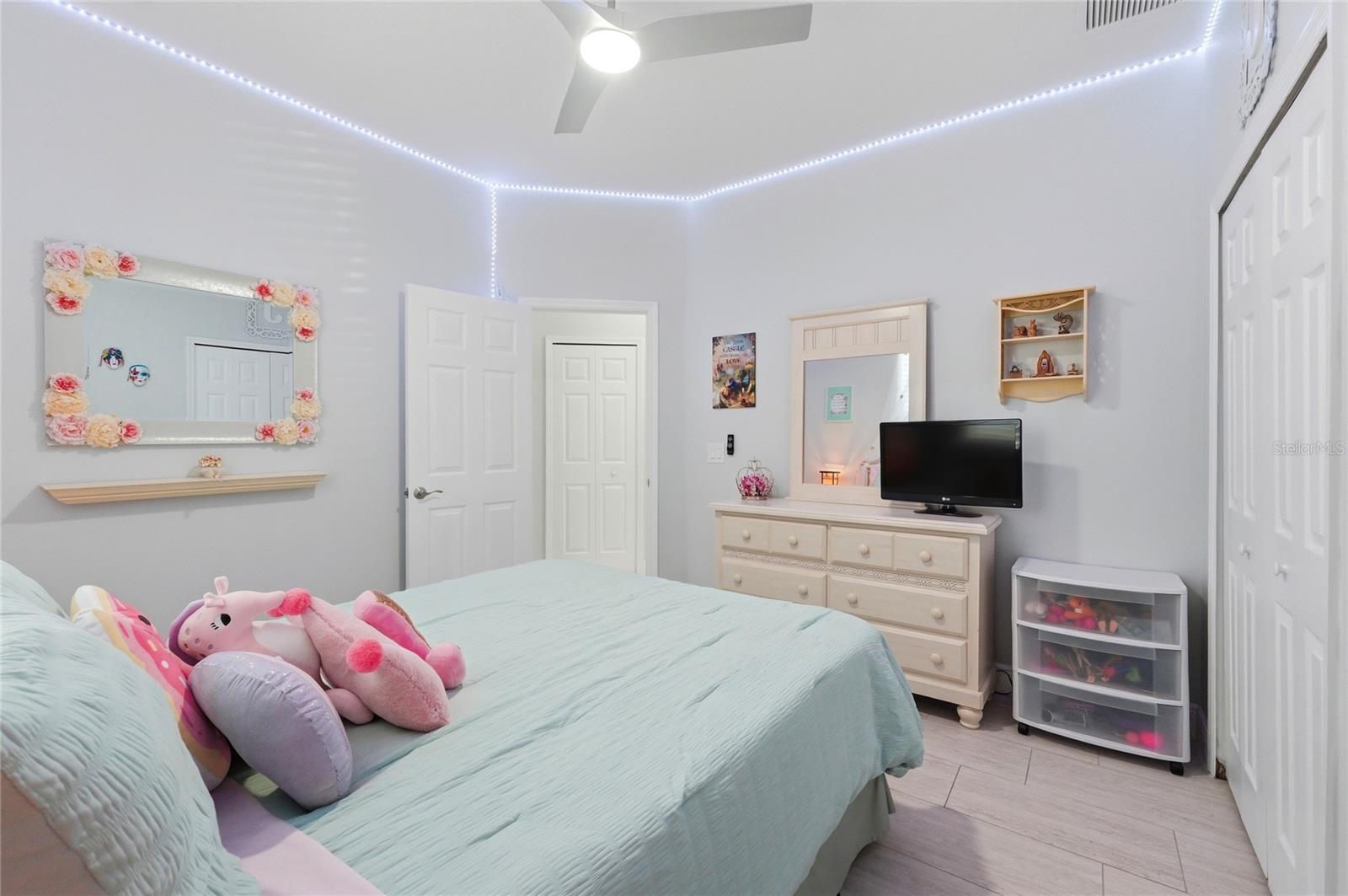 Image 37 of 53 For 554 Tupelo Circle