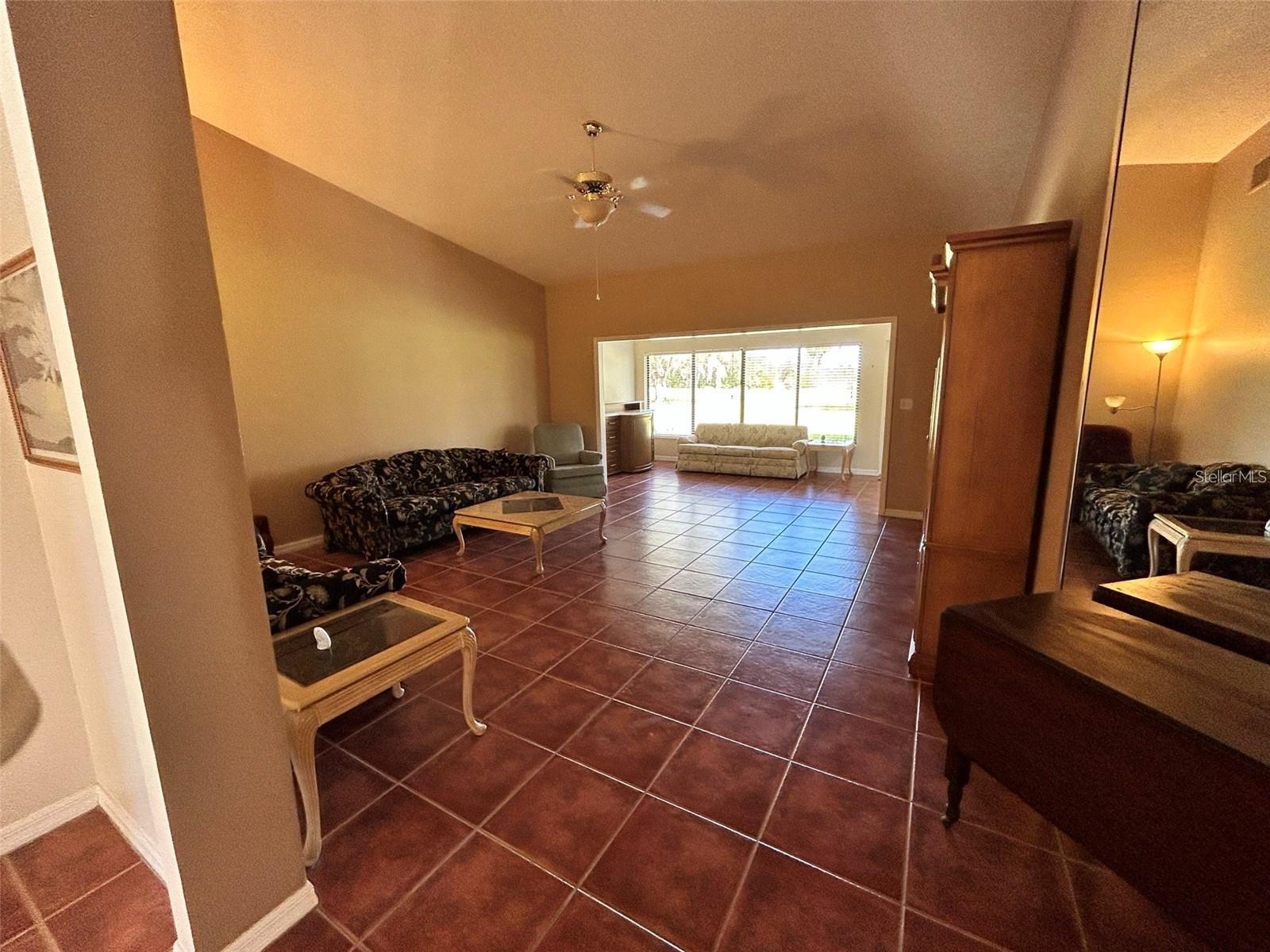 Image 17 of 72 For 2725 Clubhouse Drive