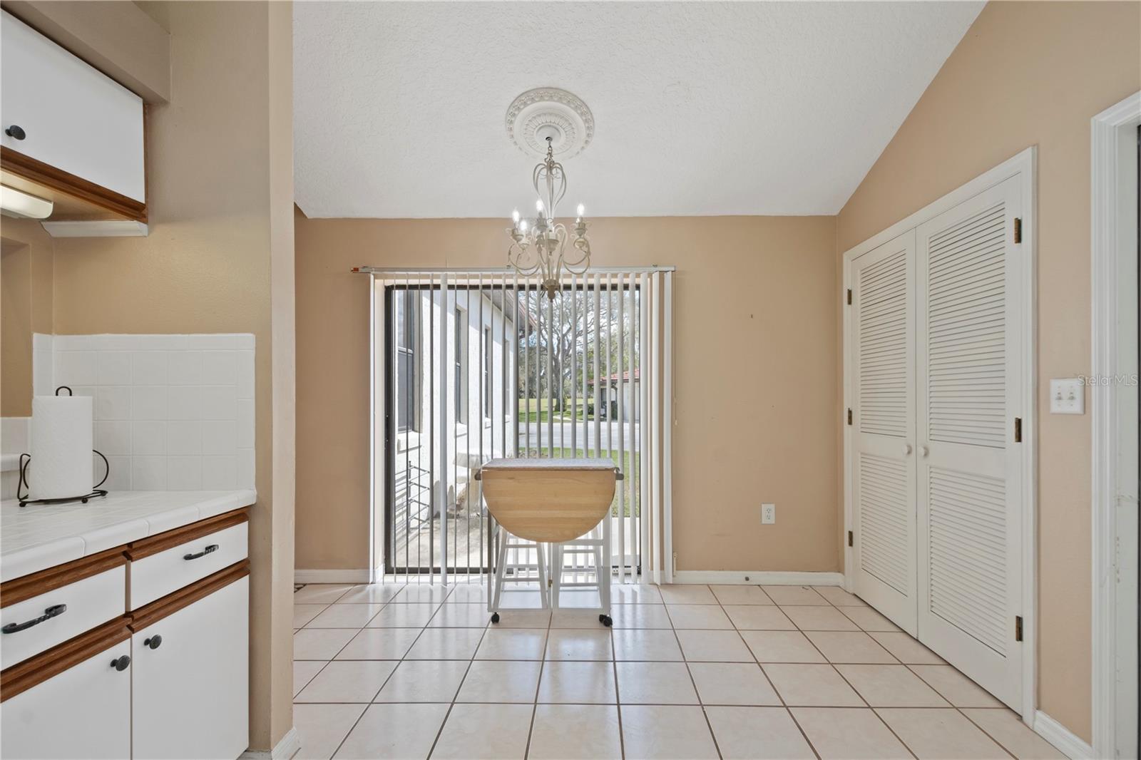 Image 26 of 72 For 2725 Clubhouse Drive